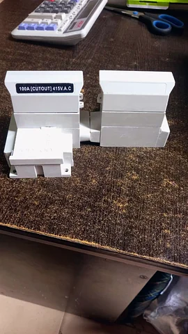 Service cut-out, 100 A, 415 V AC, sealable