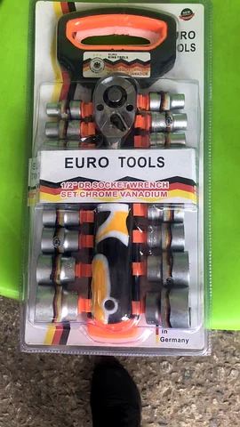 Socket wrench set, 1/2 in drive, chrome-vanadium, cased