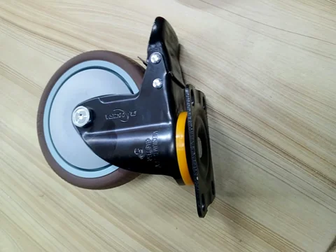Top plate swivel castors, nylon, polyurethane and rubber wheels