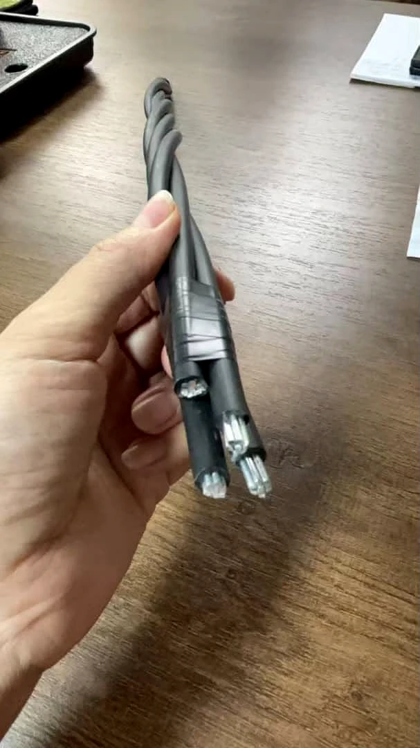 Aerial bundled cable (ABC), XLPE insulated aluminium