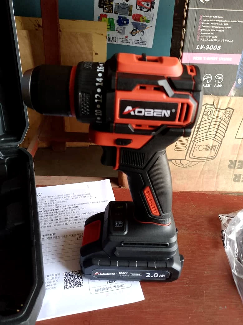 Aoben 21 V cordless drill driver kit, two batteries, cased
